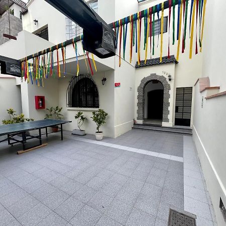 Casaroma Hostels Lima Buitenkant foto