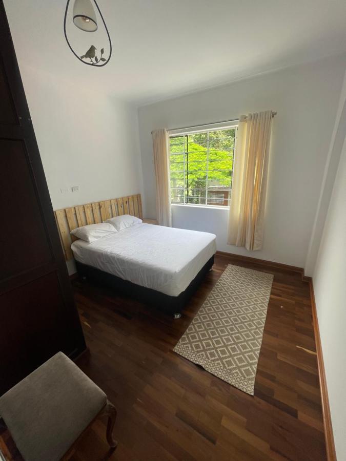 Casaroma Hostels Lima Buitenkant foto